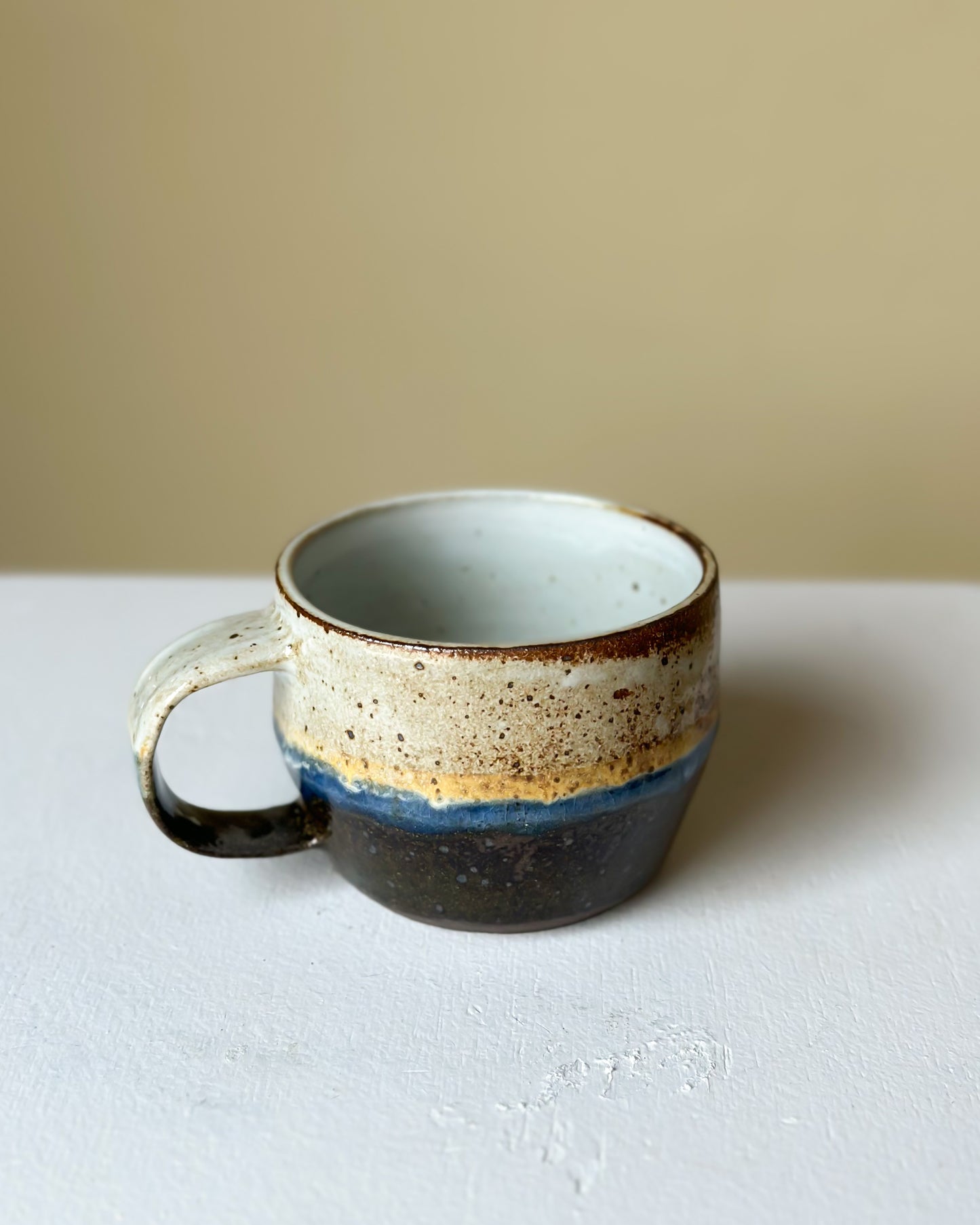 Cloud/sand/sea Mug
