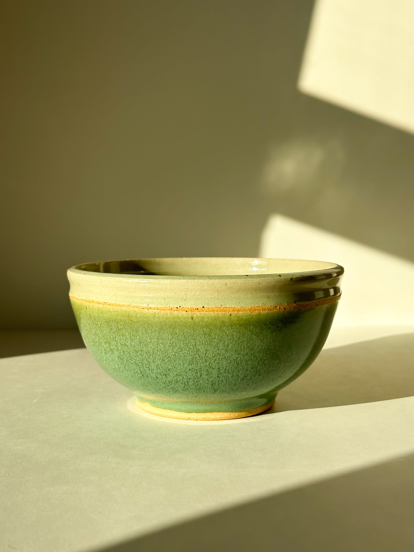 Medium Green Mist Bowl