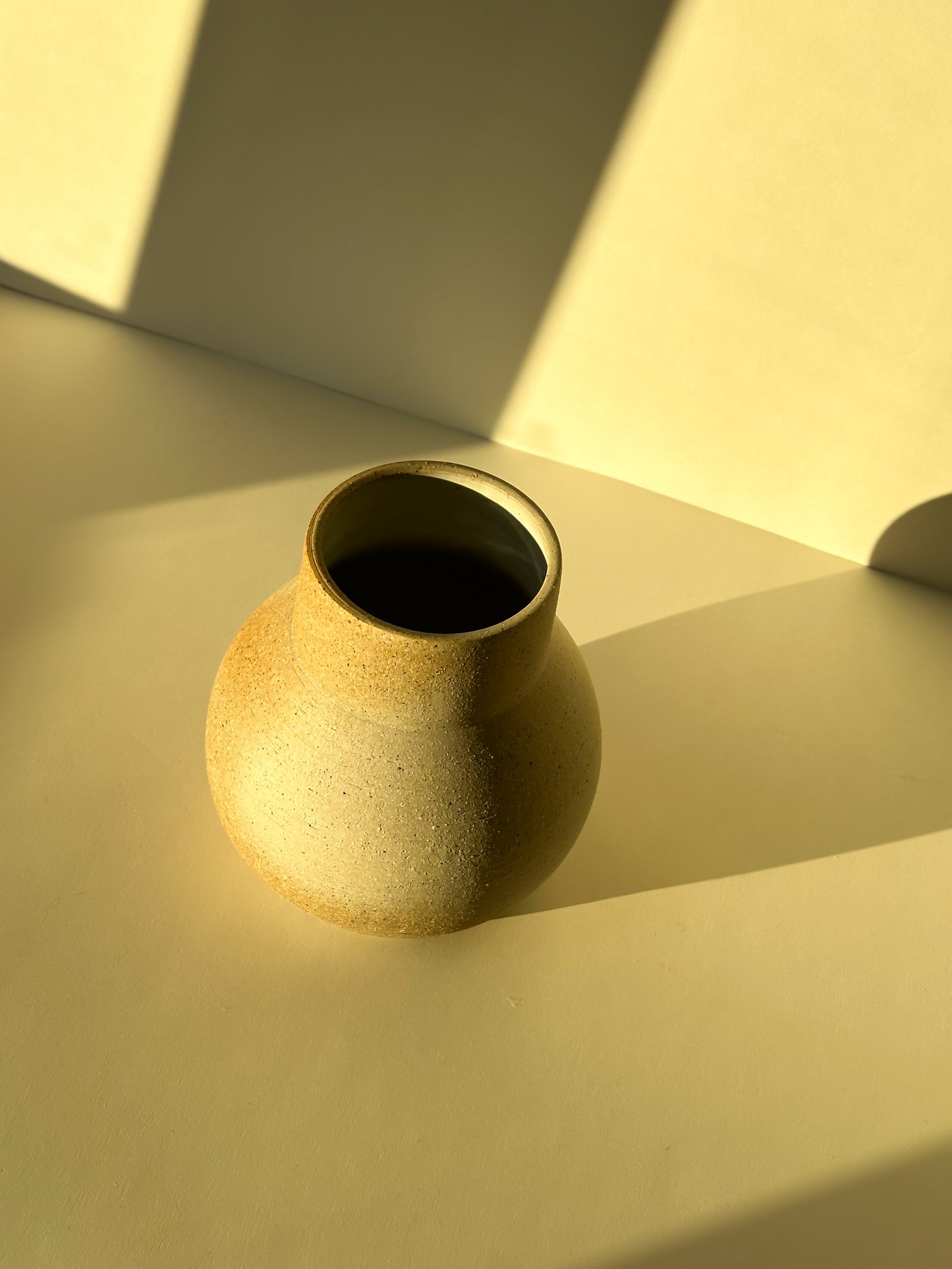 Sun-Kissed Chunky Vase